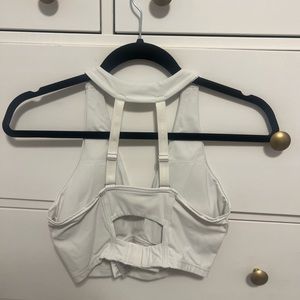 Gymshark Whitney Simmons sports bra
No pads